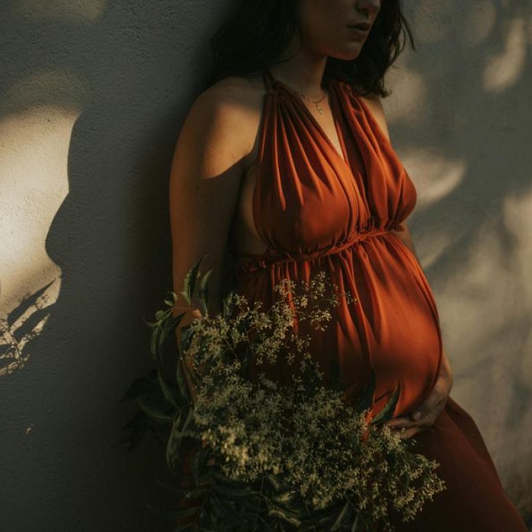 Pregnant-woman-7fddfd7889ff4fa0b0cacc10d9acdc68