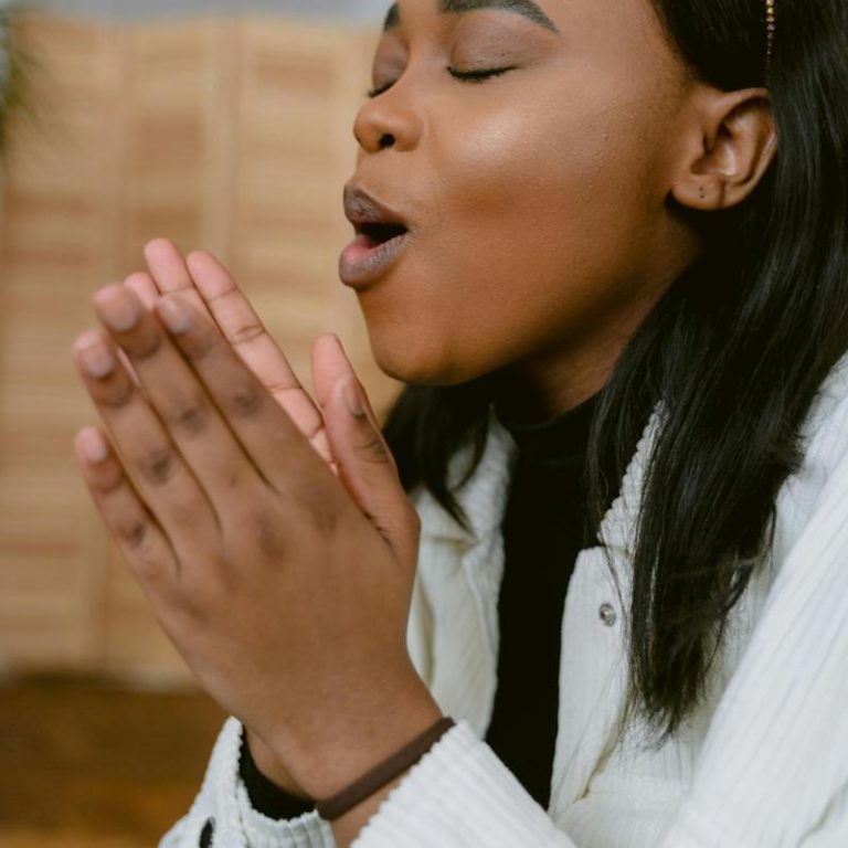 prayer-setting-f490f626823647a392a0afdc52a8aa0d